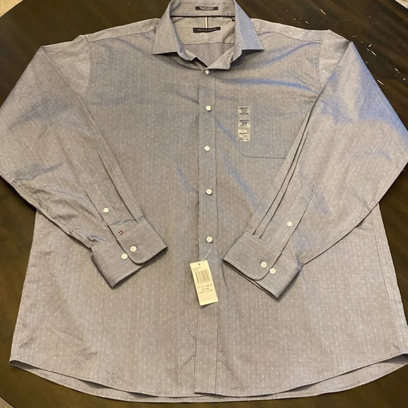 Tommy Hilfiger Other - Tommy Hilfiger Mens Long Sleeve Button Shirt Blue/Grey Wrinkle Resistant XL NWT